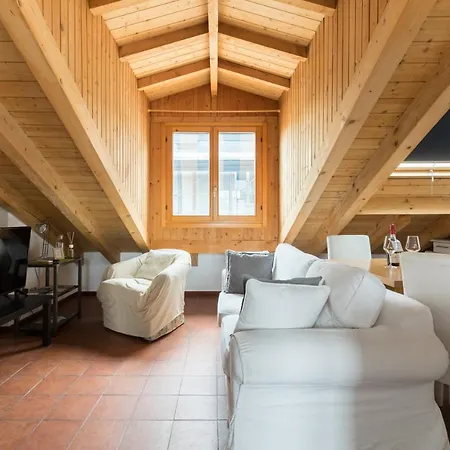 Mortara Apartment *