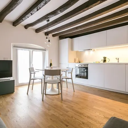 Mortara Apartment Milan
